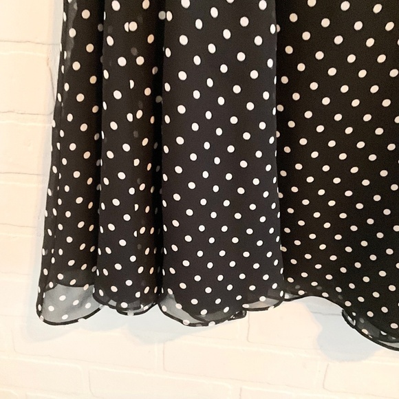 NWT Nine West Midi Skirt 100% silk Black White Polka Dot Flowy Lined Sz 14 - Picture 5 of 13